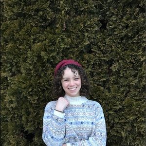 Meet your Posher, Alia